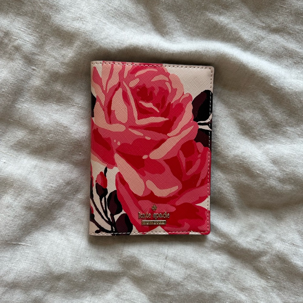 Kate Spade floral Passport holder